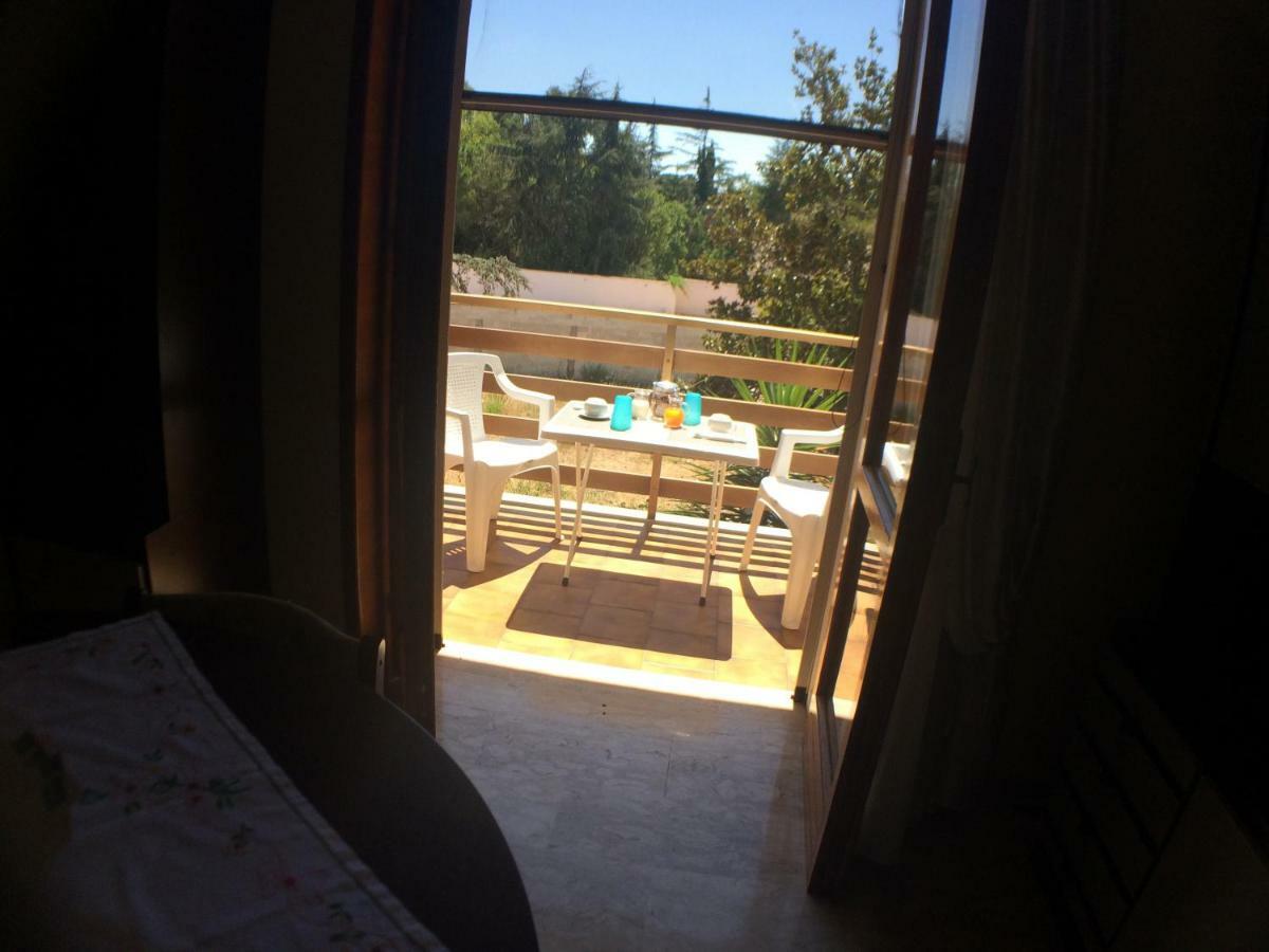 לינה וארוחת בוקר לצ'ה Casa Lulu Marie מראה חיצוני תמונה